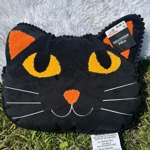 Halloween Black Cat Decorative Pillow 14" Brand: Way to Celebrate NEW with tag!